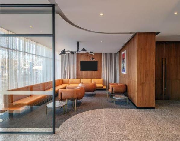 The Gem Hotel Griffith Bagian luar foto