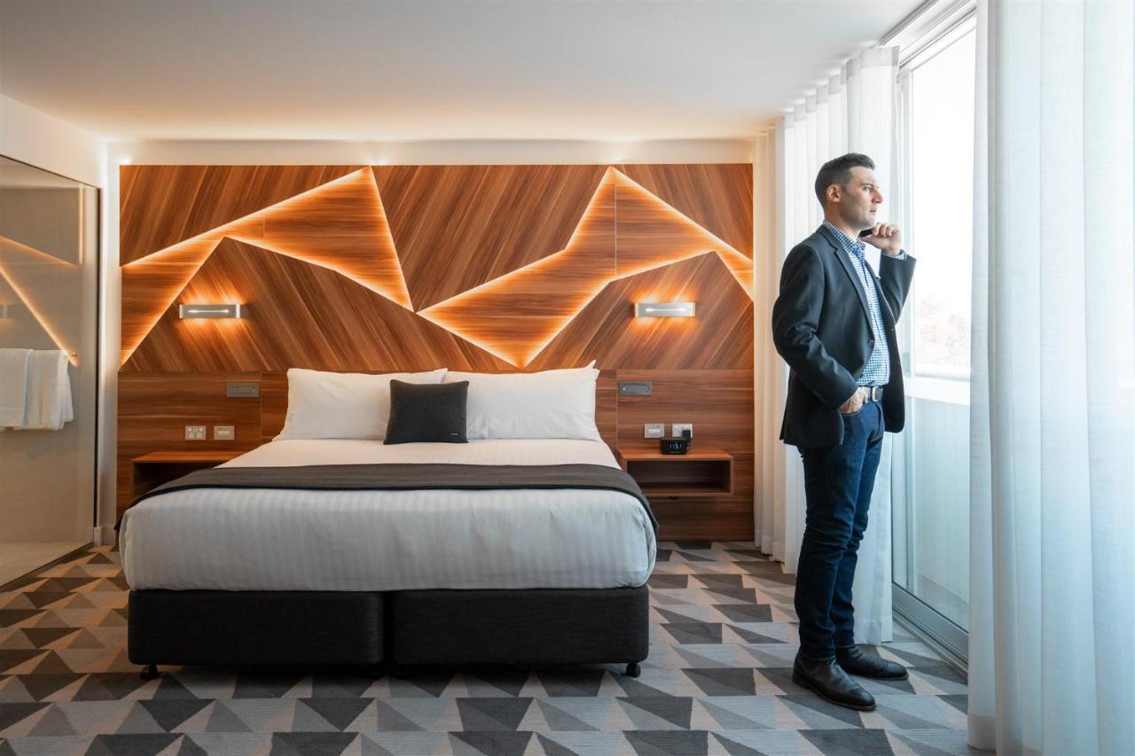 The Gem Hotel Griffith Bagian luar foto