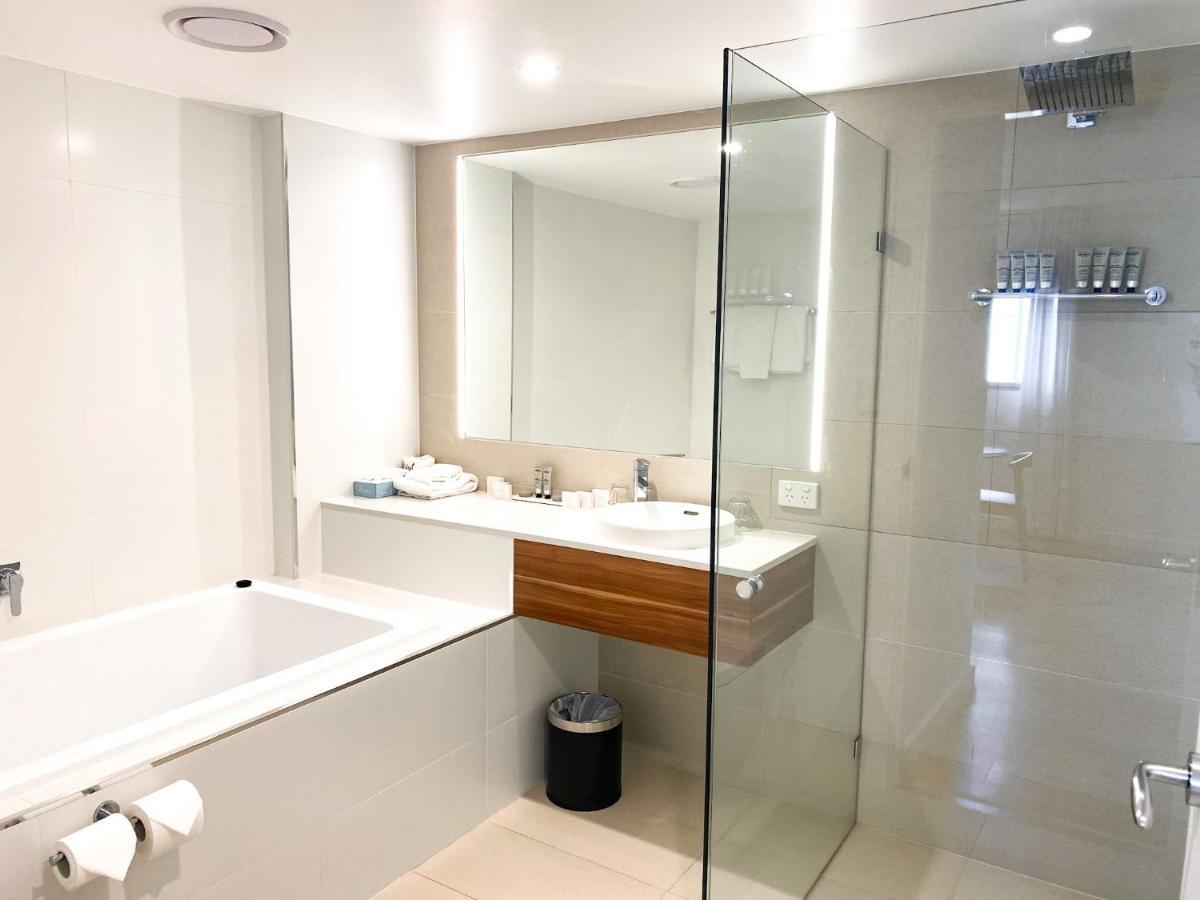 The Gem Hotel Griffith Bagian luar foto